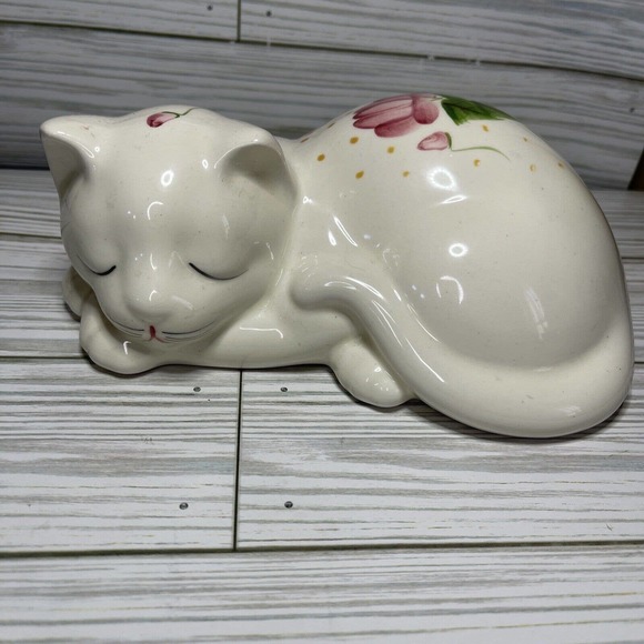 Vintage Hand Painted Pink Green Floral Ceramic Sleeping Cat Kitten - Picture 1 of 8